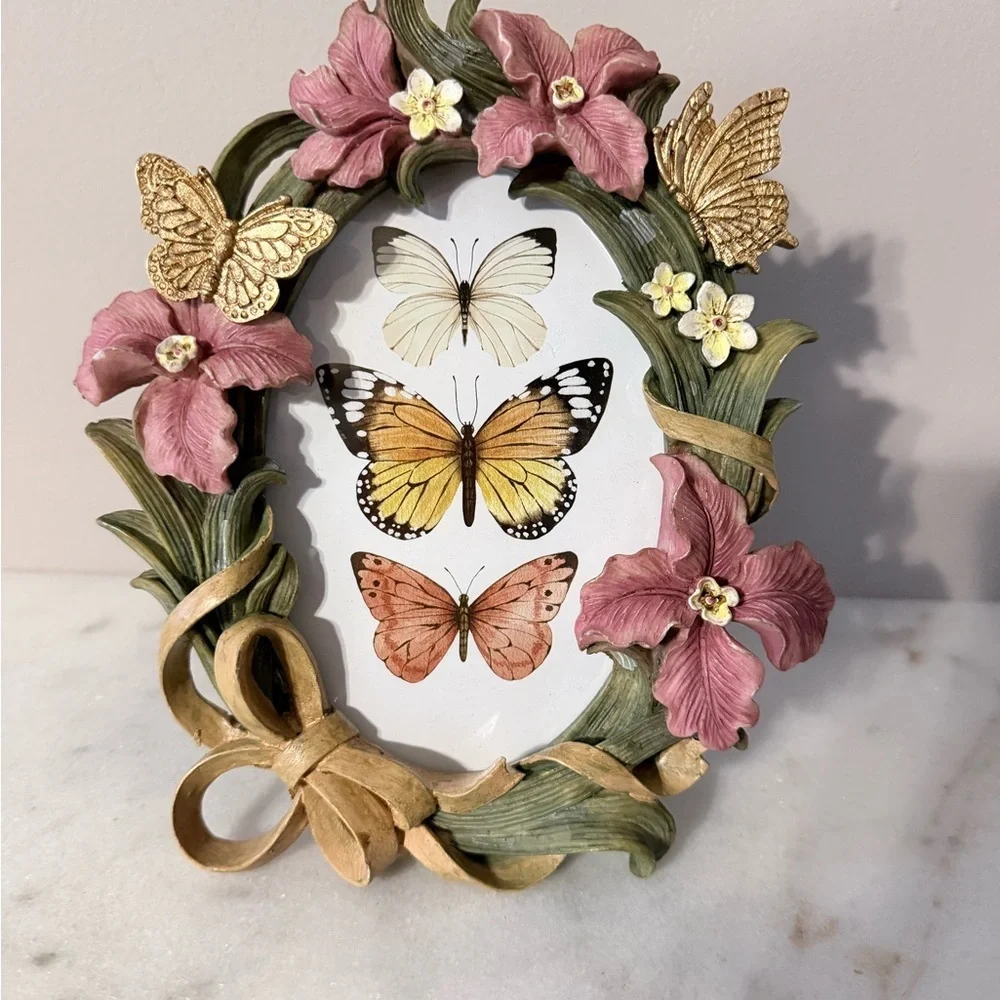Floral Butterfly 3d  Picture Frame